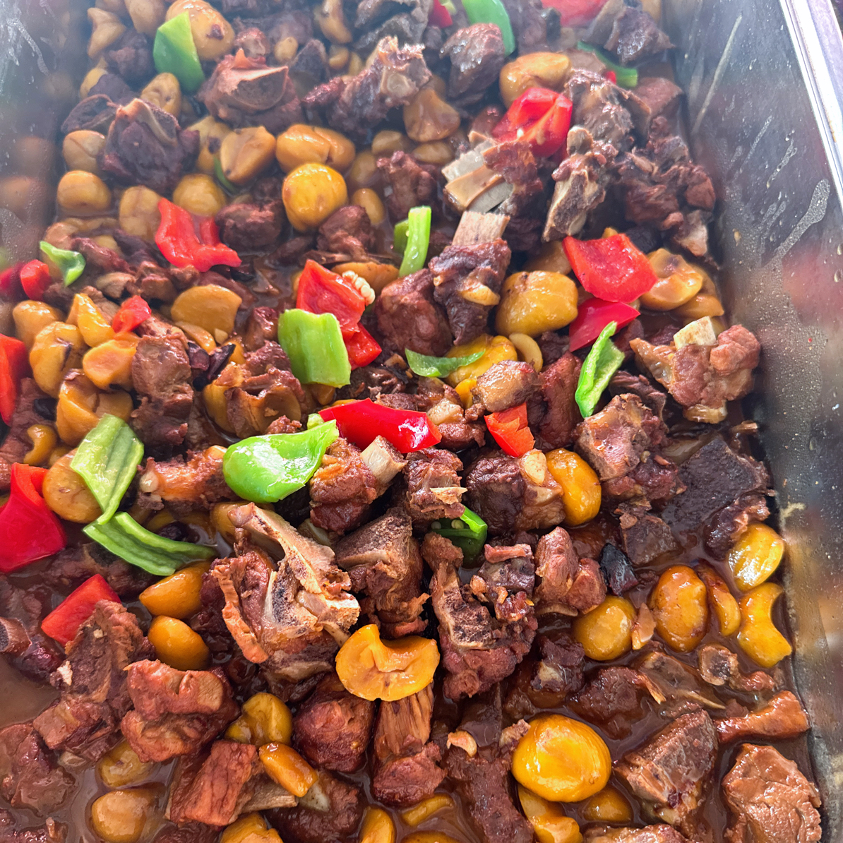 排骨红烧肉烧板栗，排骨肉板栗