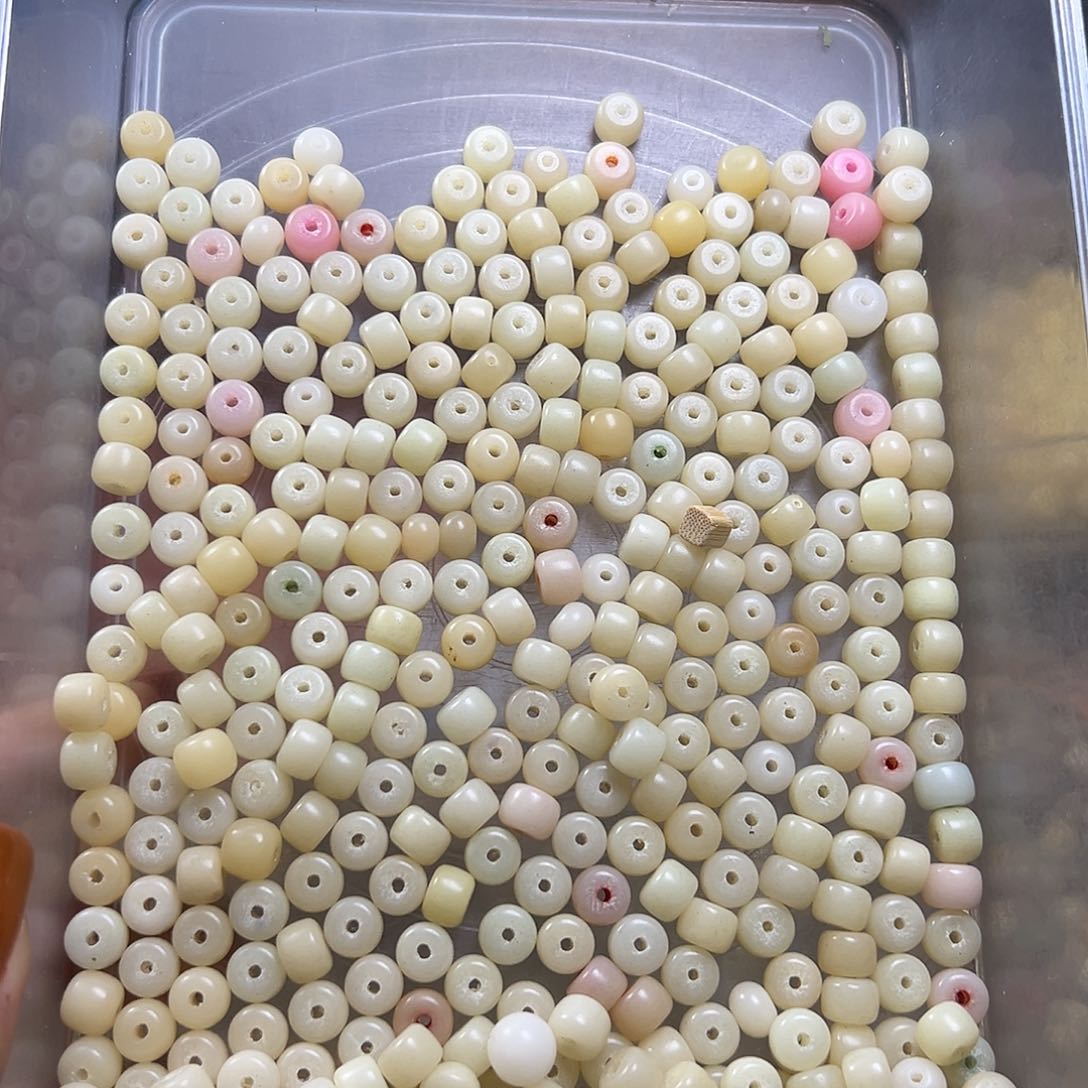 白玉菩提吊坠卡8奶白药片300颗