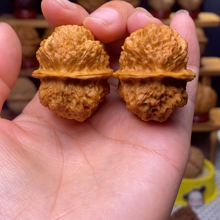 文玩核桃把件金麒麟6