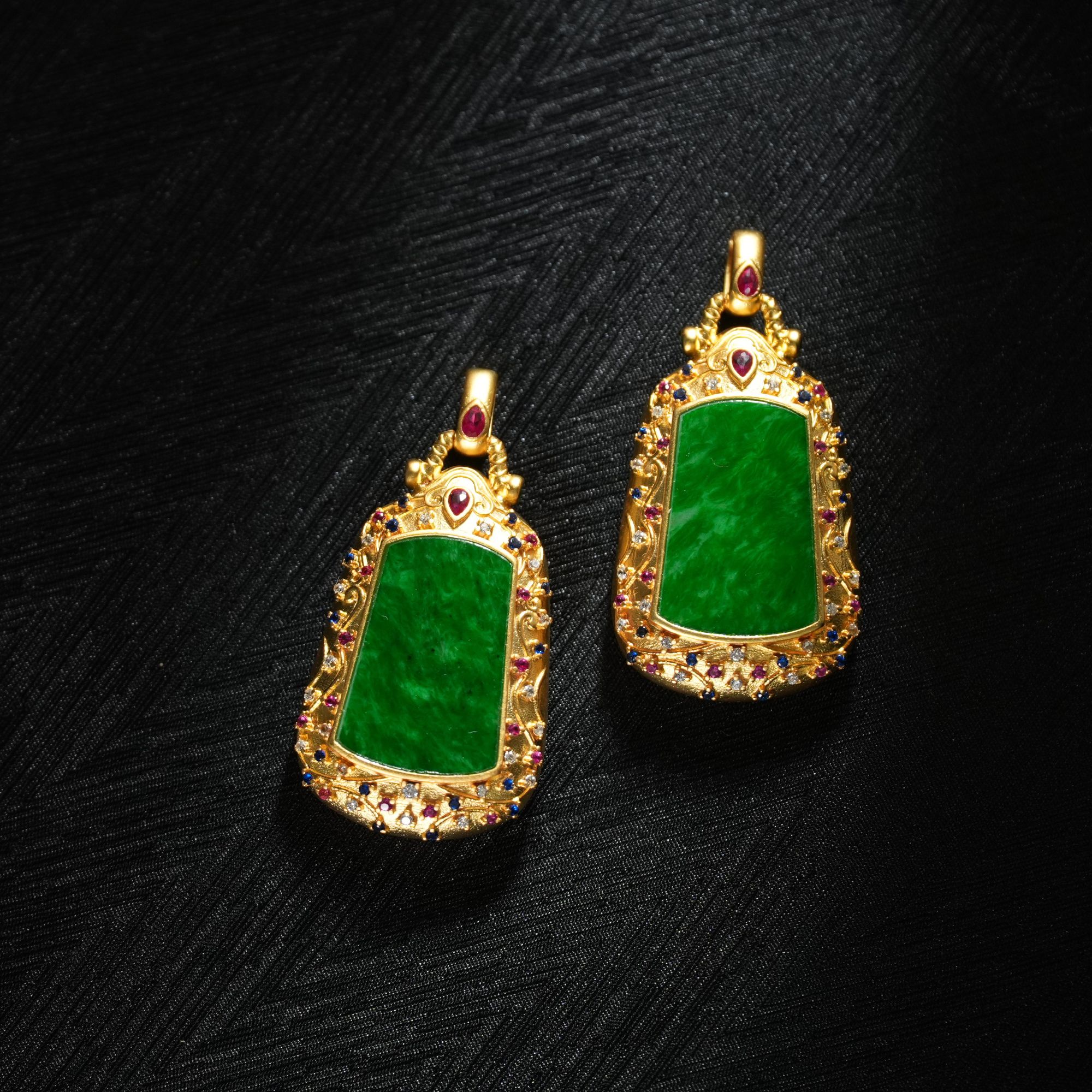 【老掌柜】【中号】翡翠无事牌吊坠/BAM052852/多样性发一