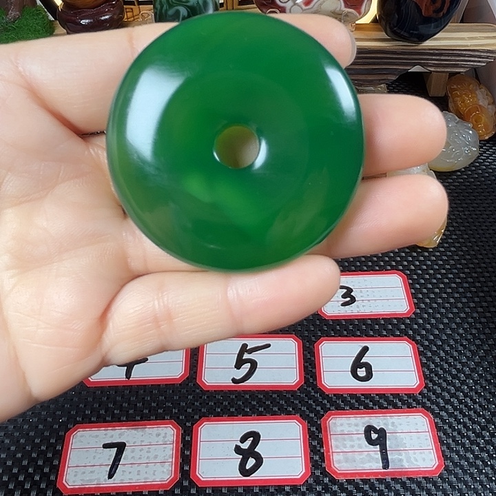 玛瑙/玉髓未镶嵌珠宝奇石