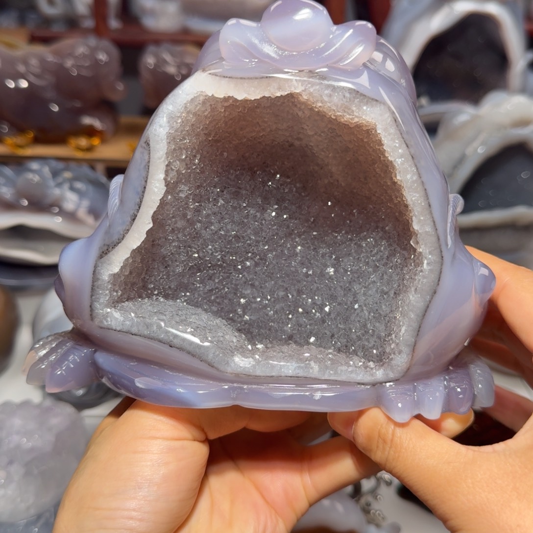 怪***花玛瑙/玉髓未镶嵌摆件