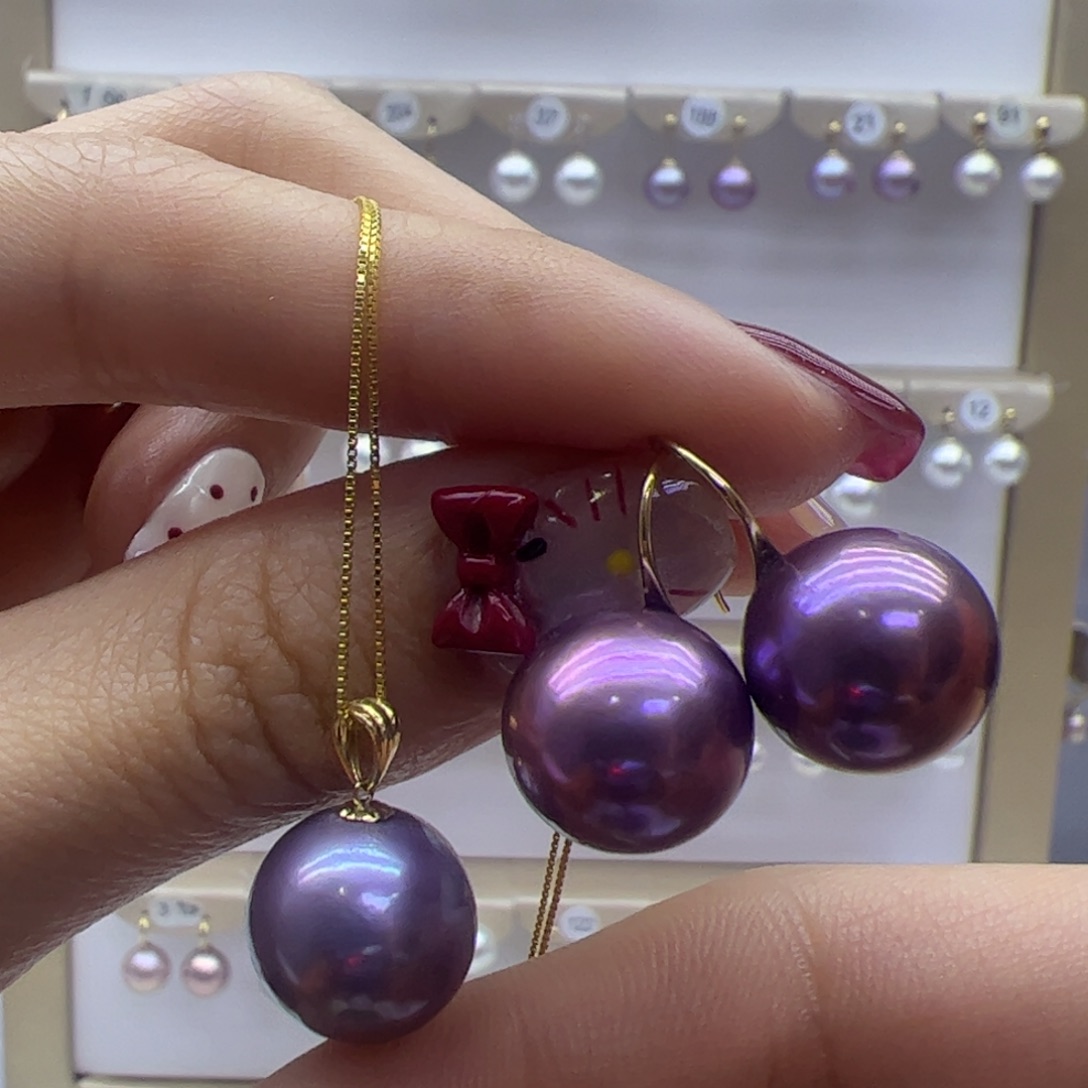 淡水珍珠吊坠(赠链)18K金镶嵌