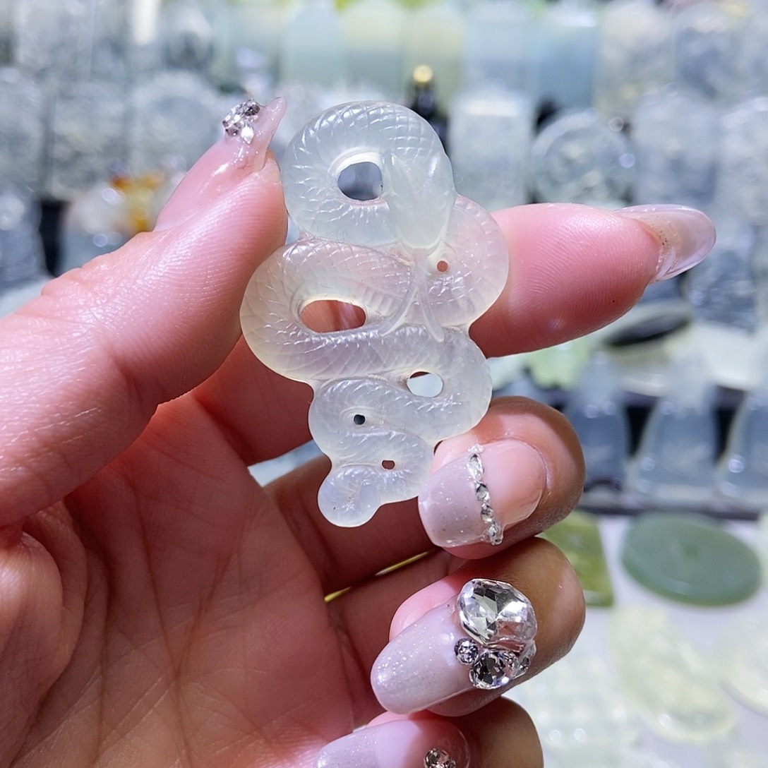 岫玉吊坠未镶嵌吊坠