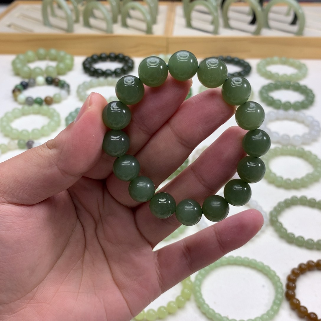 和田玉手串（湖水绿11.7）未镶嵌
