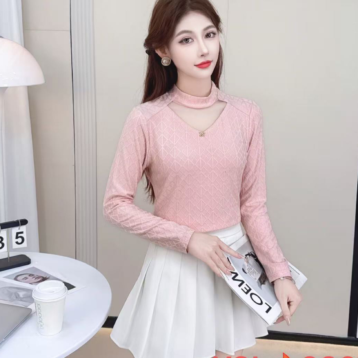 8867#(衣长55)打底衫女款爆款新款洋气时尚百搭高领拼接加厚蕾丝