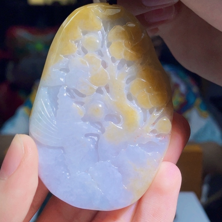 翡翠未镶嵌颈饰A427