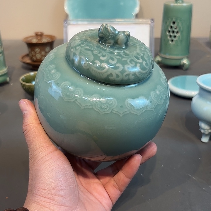 瓷片龙泉青瓷龙泉青瓷