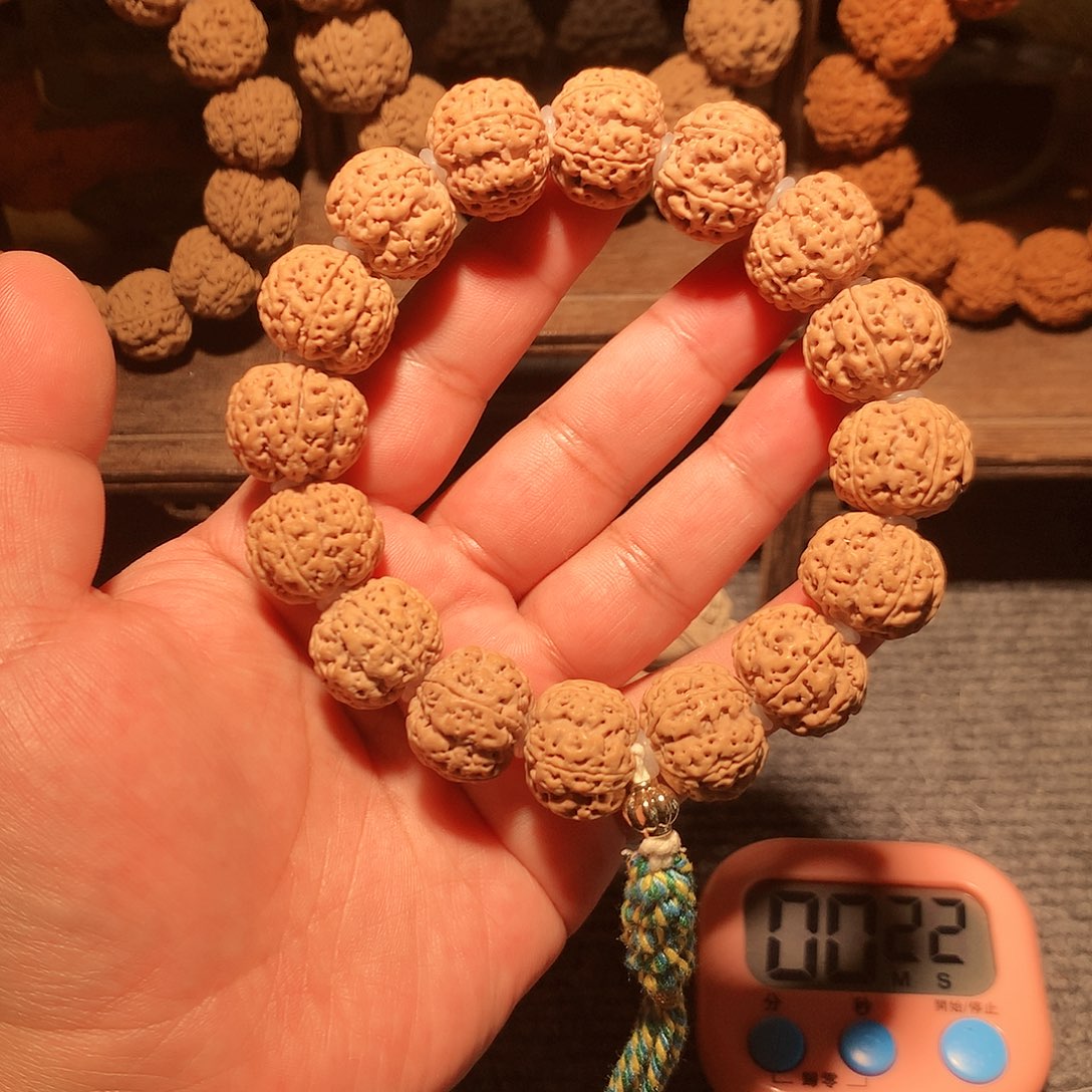 金刚菩提吊坠尘*2。