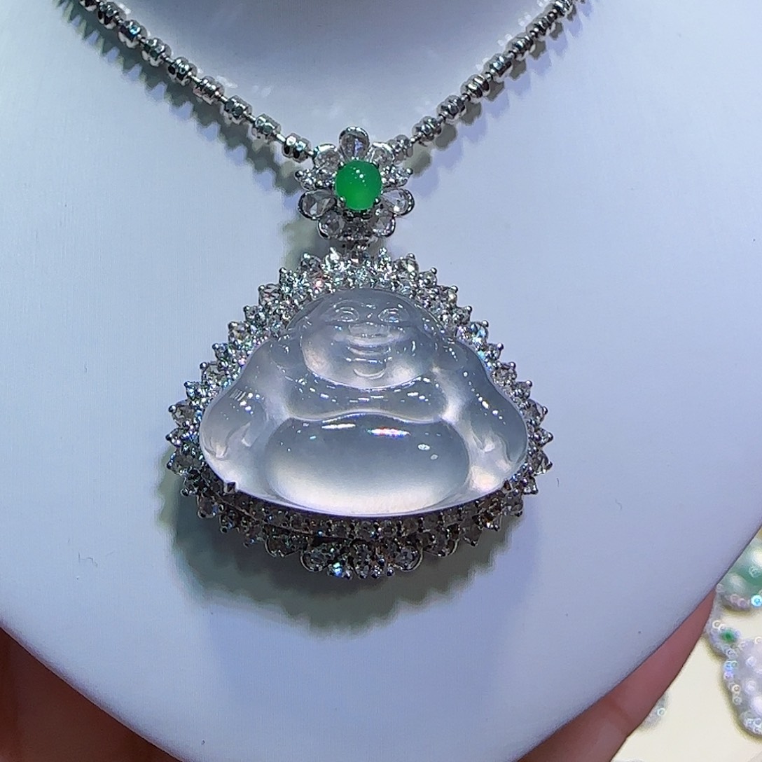 翡翠吊坠(不含链)18K金镶嵌佛公