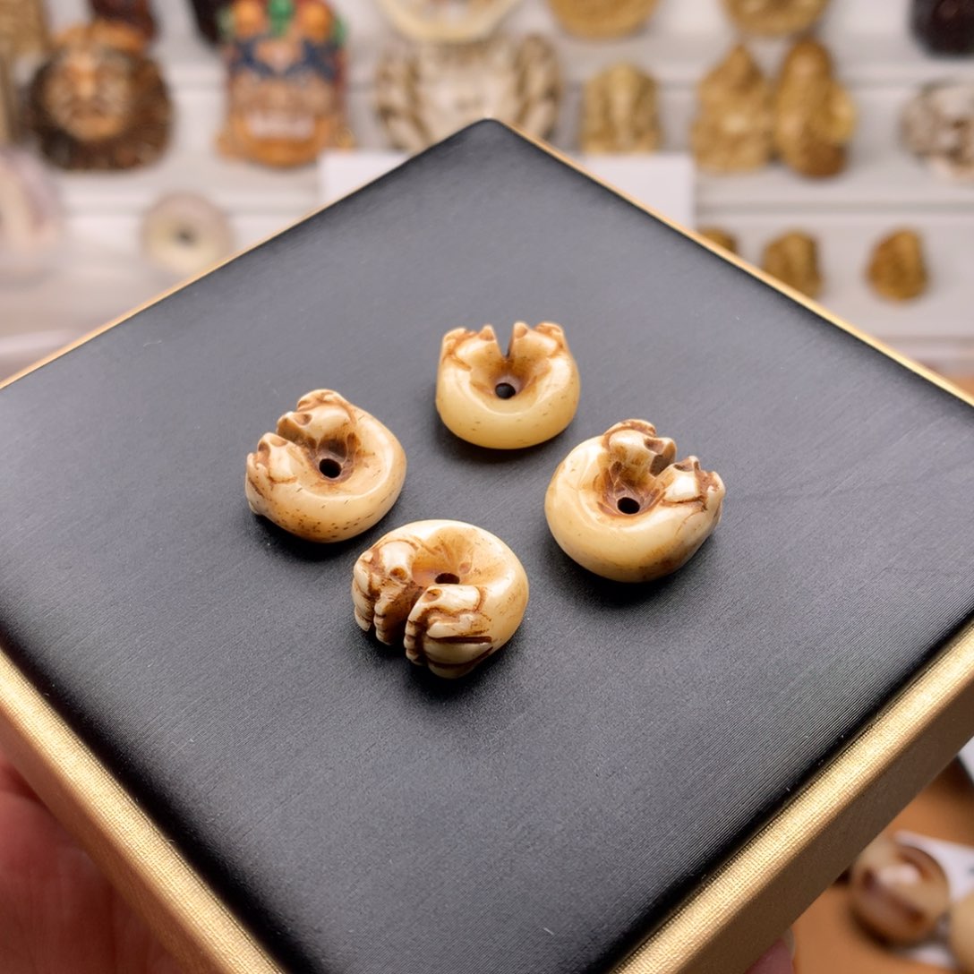 鹿骨其他天天都在盘  