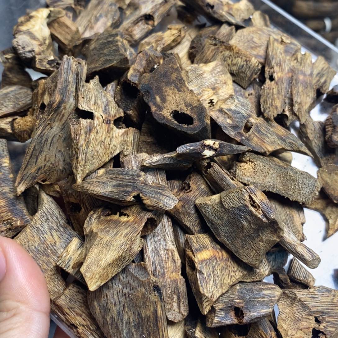 沉香沉香碎屑102克