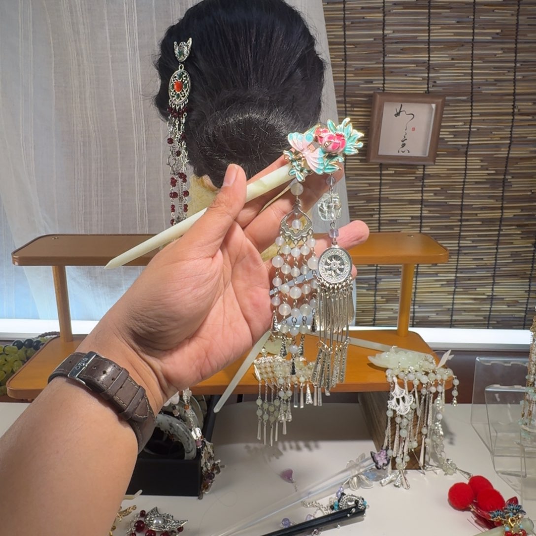 购***询蛇纹石玉合金发饰