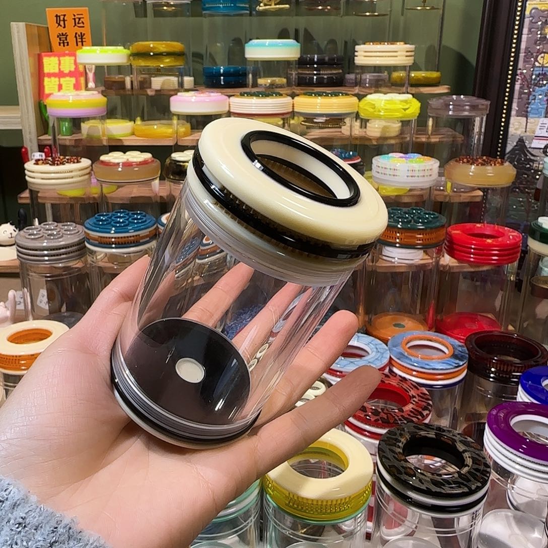 天津谭熊猫丙午年款配黑金簧