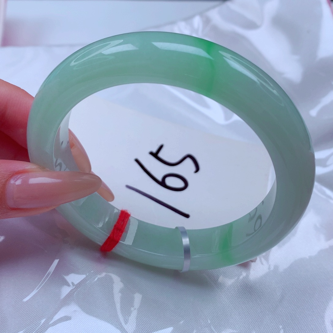 翡翠手镯未镶嵌资****馆翡翠58