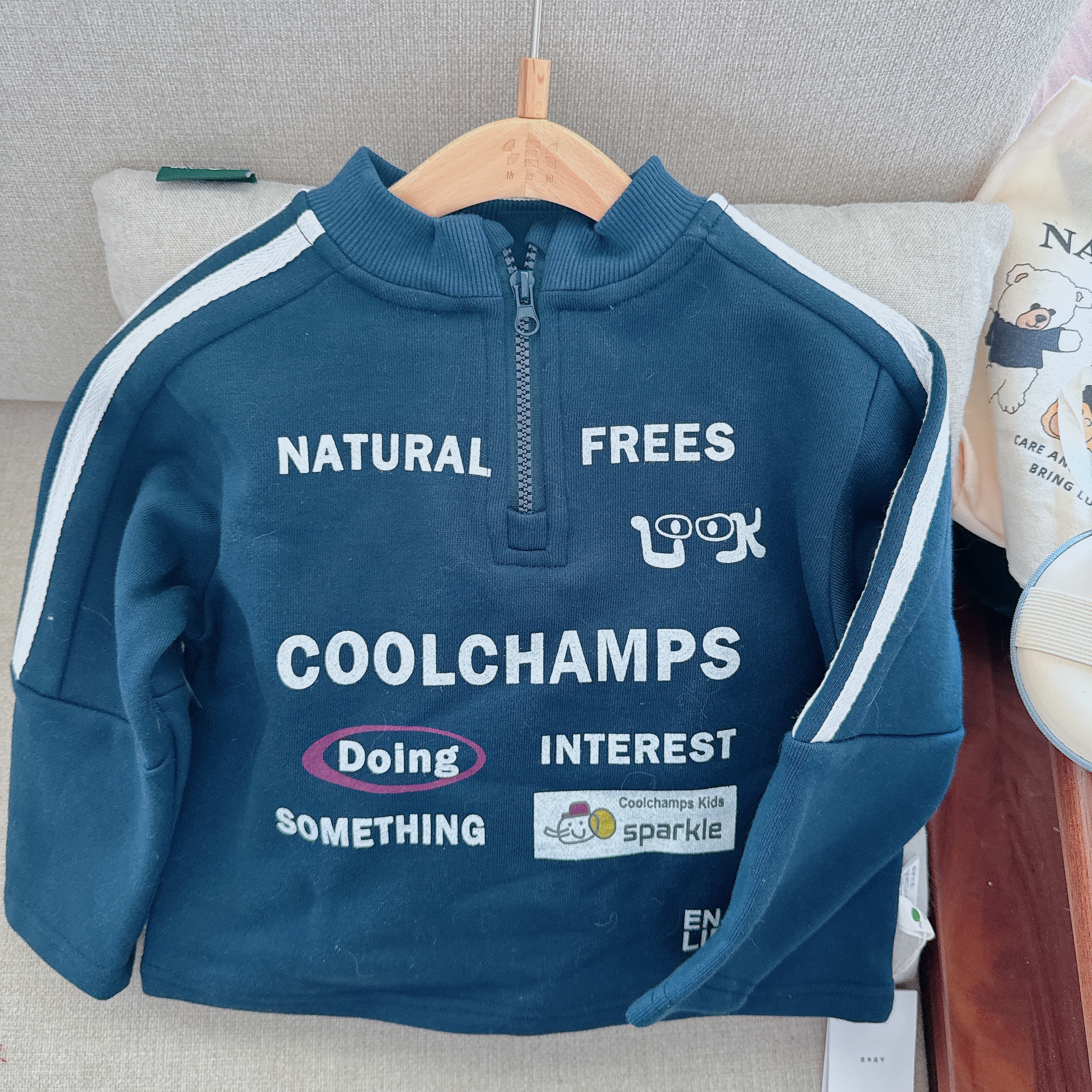 JMJQ上新款浅秋韩版中小童半拉链薄款印花儿童圆领长袖卫衣251115