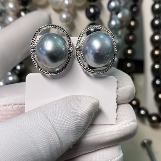 银S925镶嵌海水珍珠耳饰13.8