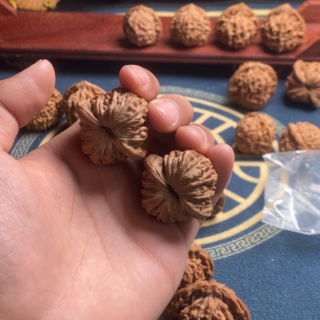 吊坠文玩核桃强*…楼子