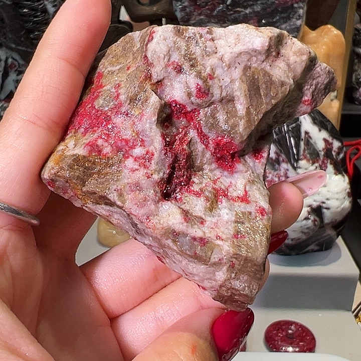 天然辰砂天然朱砂原石毛料