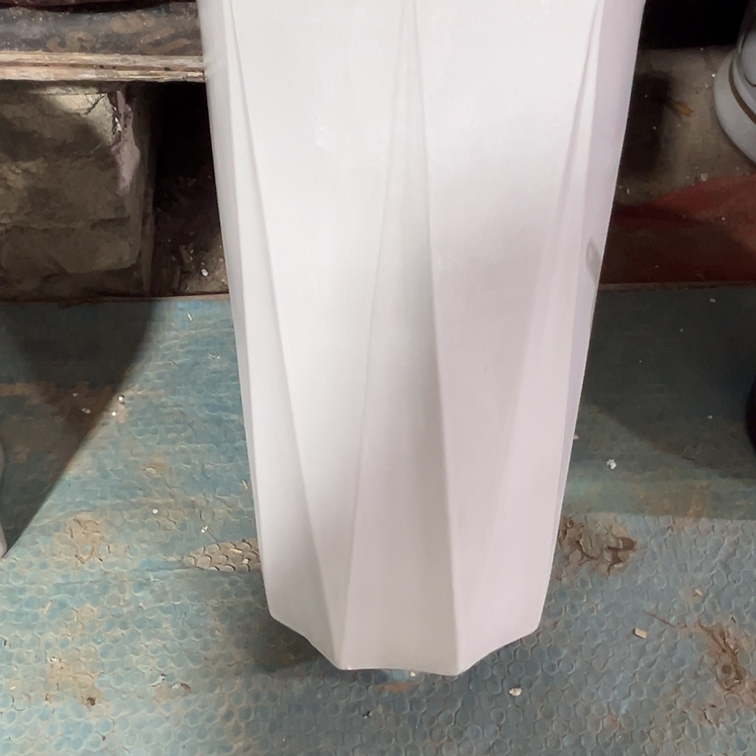 傲***梅八方来财中号口25高40微瑕