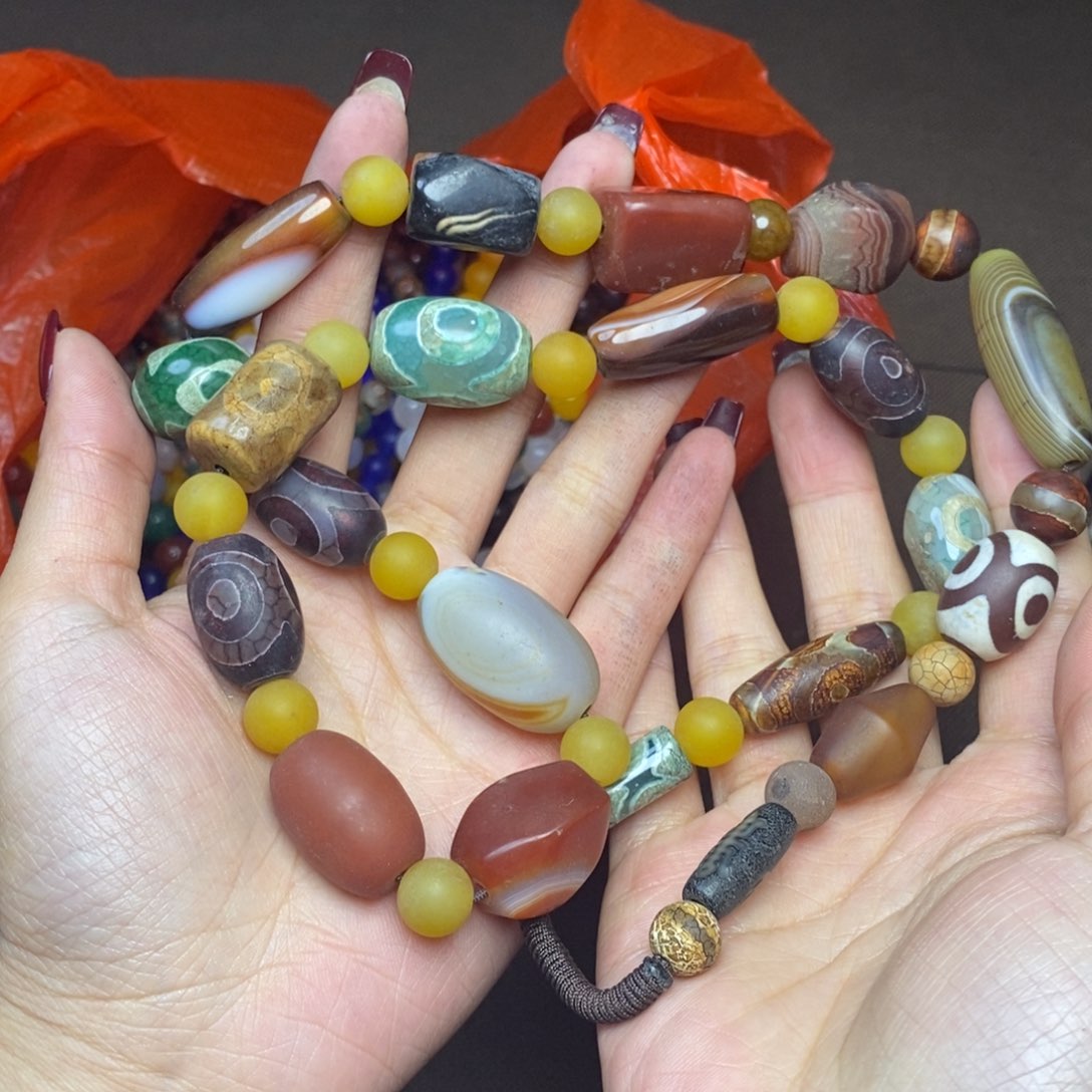 玛瑙/玉髓颈饰未镶嵌