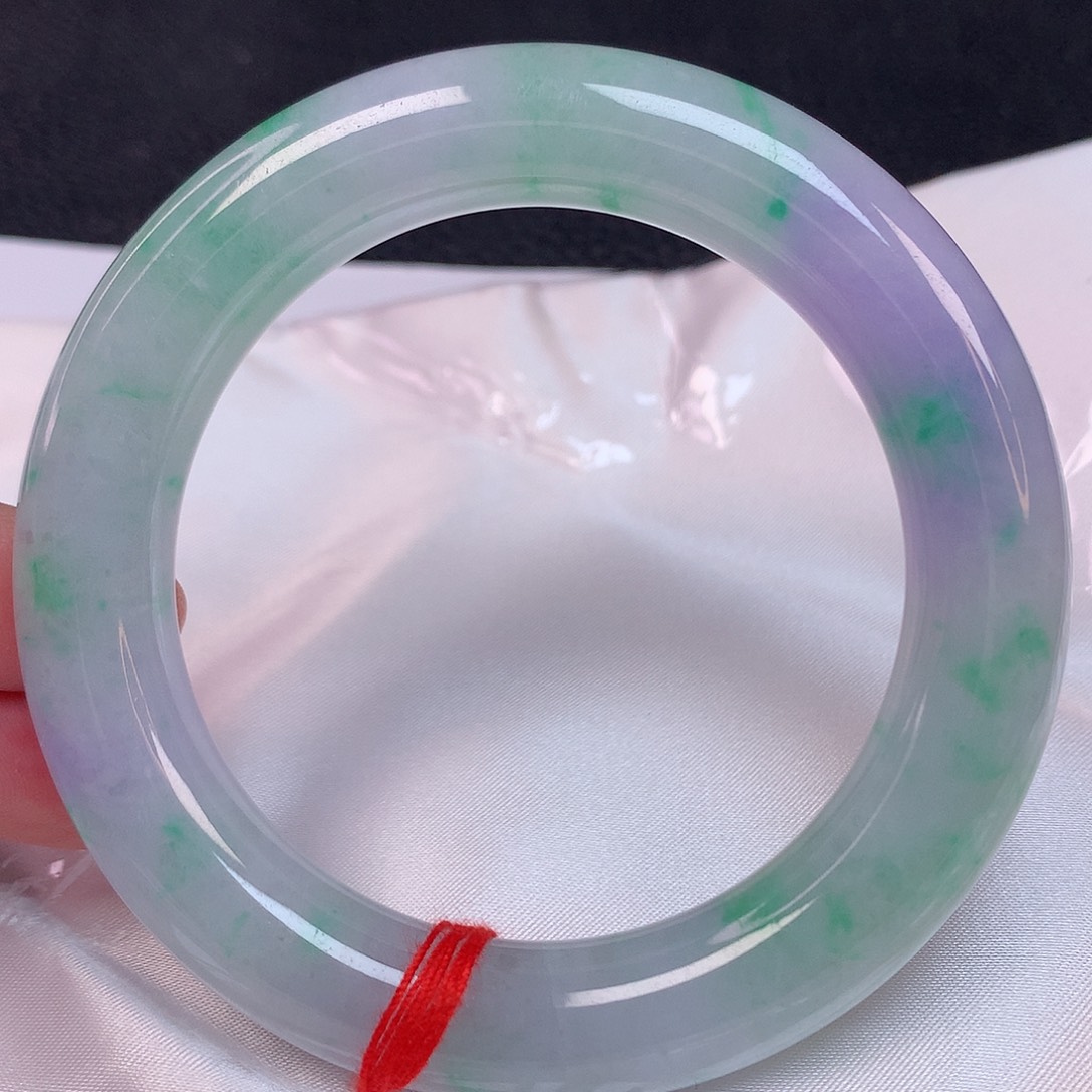 翡翠手镯未镶嵌56+ 翡翠手镯