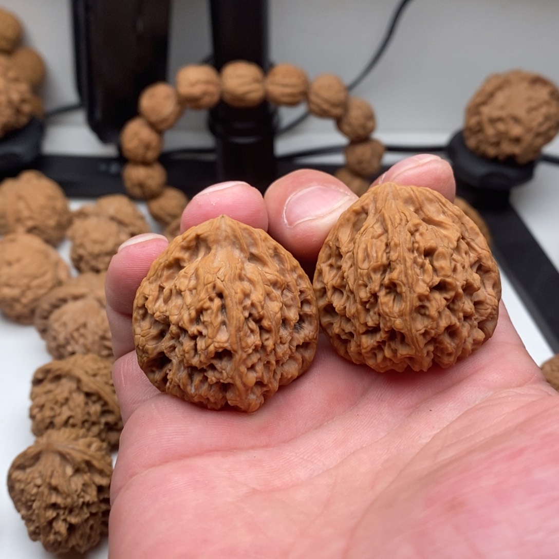 文玩核桃吊坠1**古南疆石39