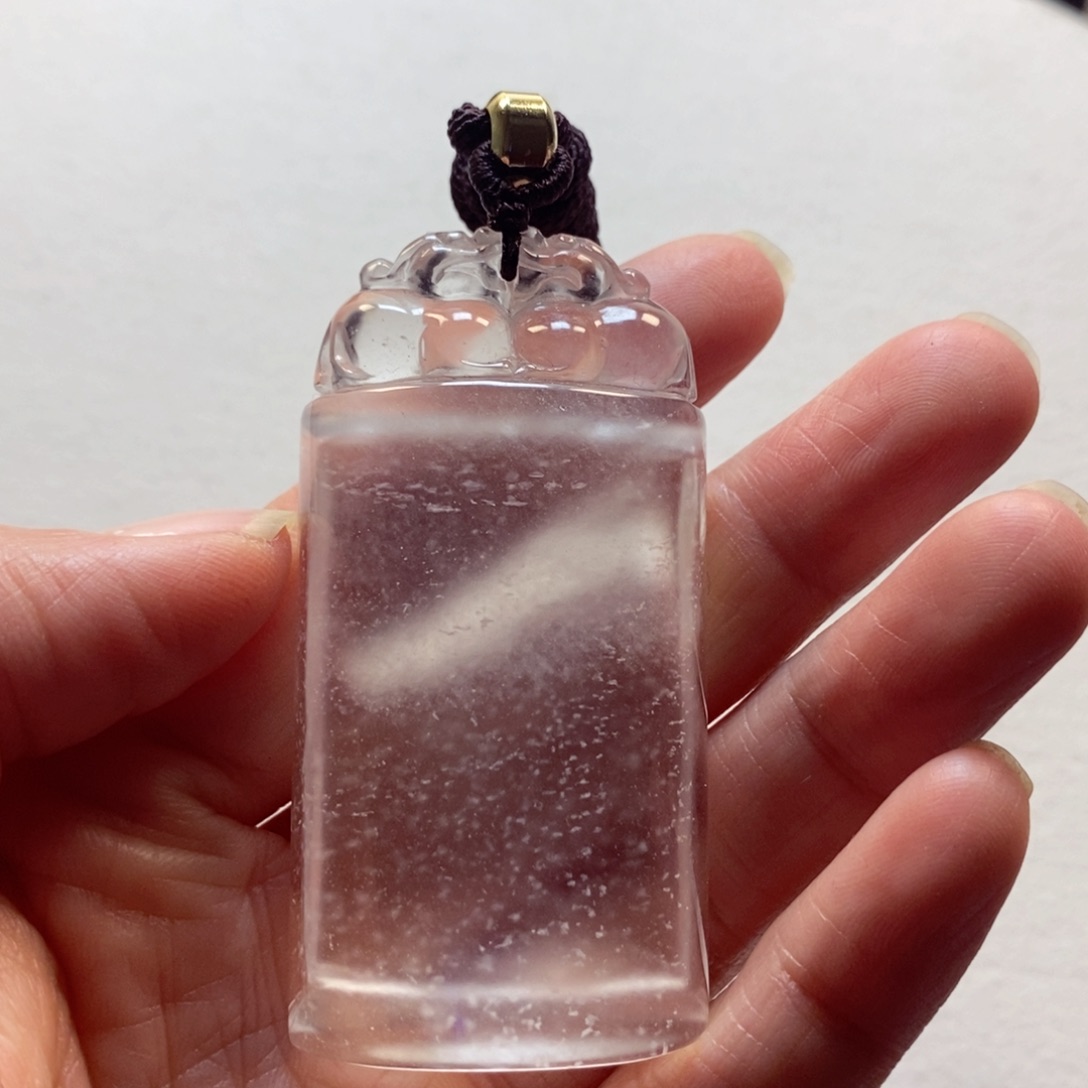 石英质玉颈饰未镶嵌