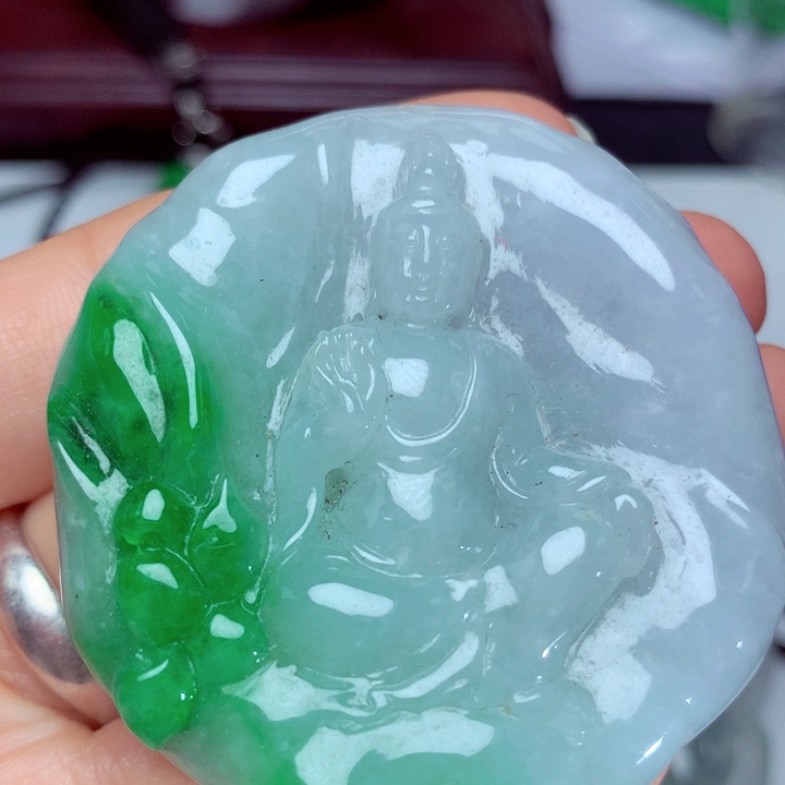 翡翠吊坠(不含链)未镶嵌