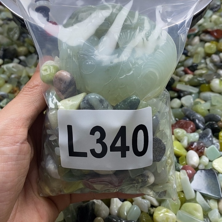 蛇纹石玉貔貅未镶嵌