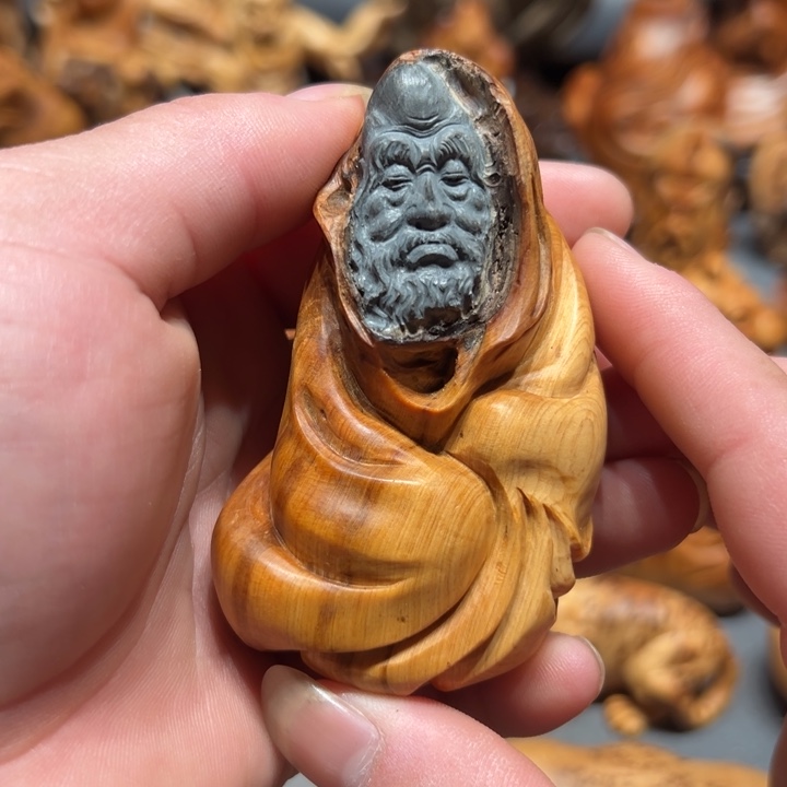 柏木（崖柏）点点关注