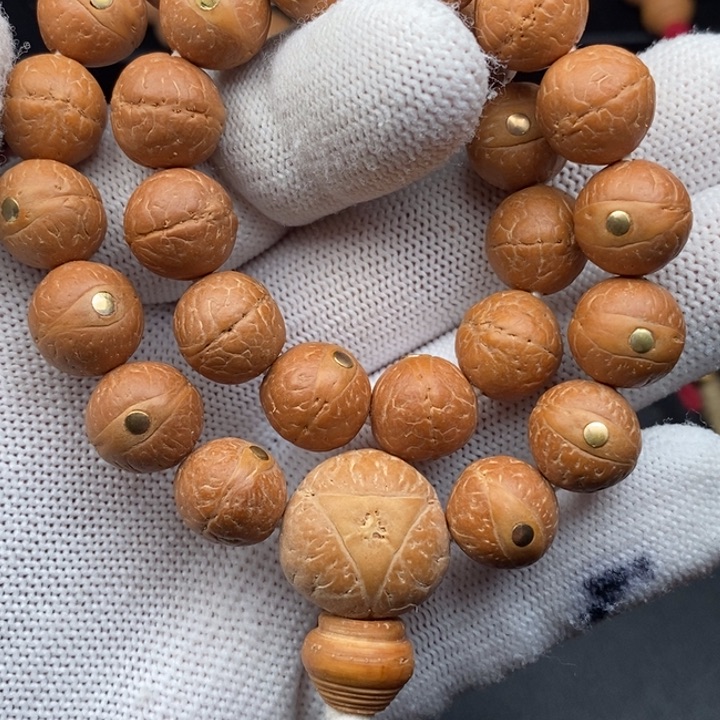 凤眼菩提手串12mm铜钉27颗