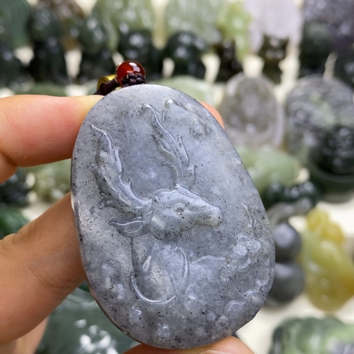 颈饰未镶嵌和田玉