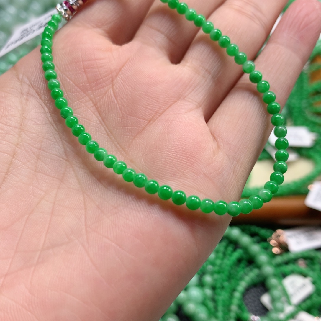 翡翠未镶嵌手链翡翠