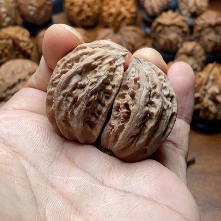 文玩核桃吊坠小涵35