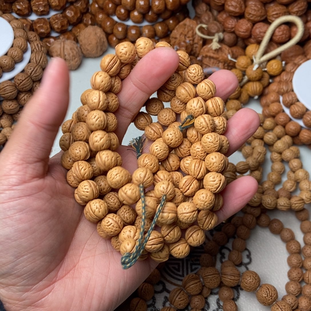 十***满野生小桃核10尺脖挂精品