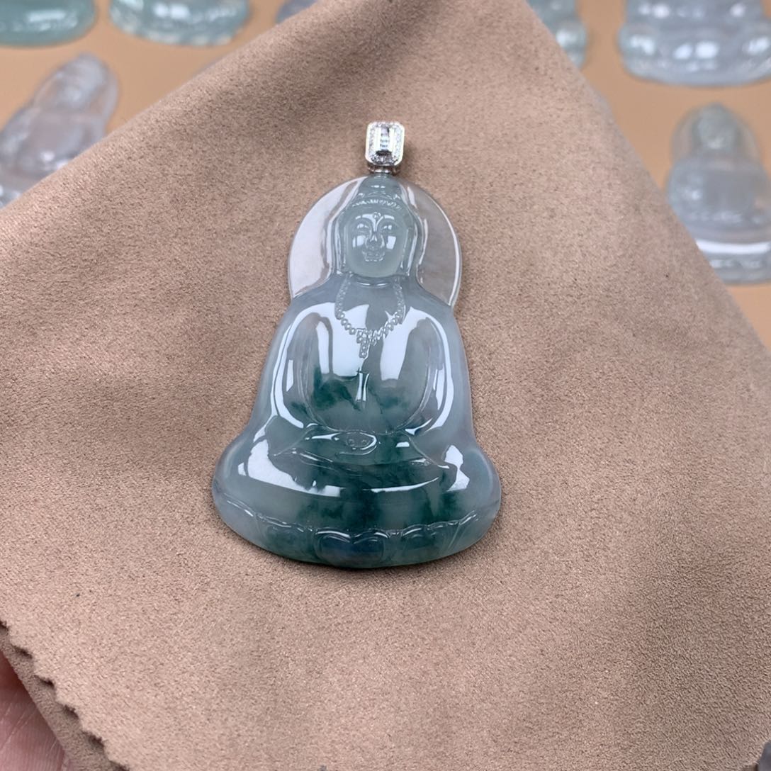 翡翠18K金镶嵌颈饰缅甸翡翠