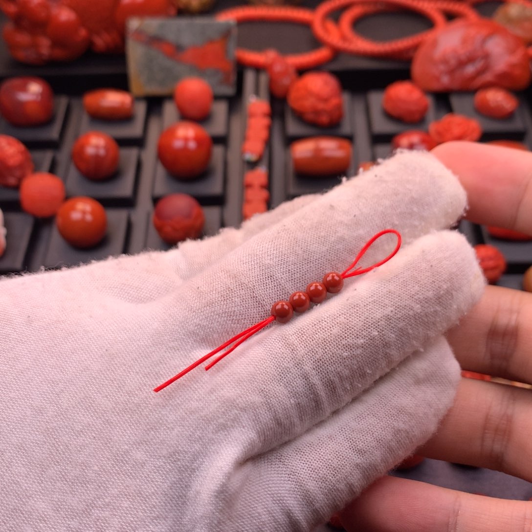 南红玛瑙未镶嵌川料原矿圆珠对珠4mm+（多样性发一对