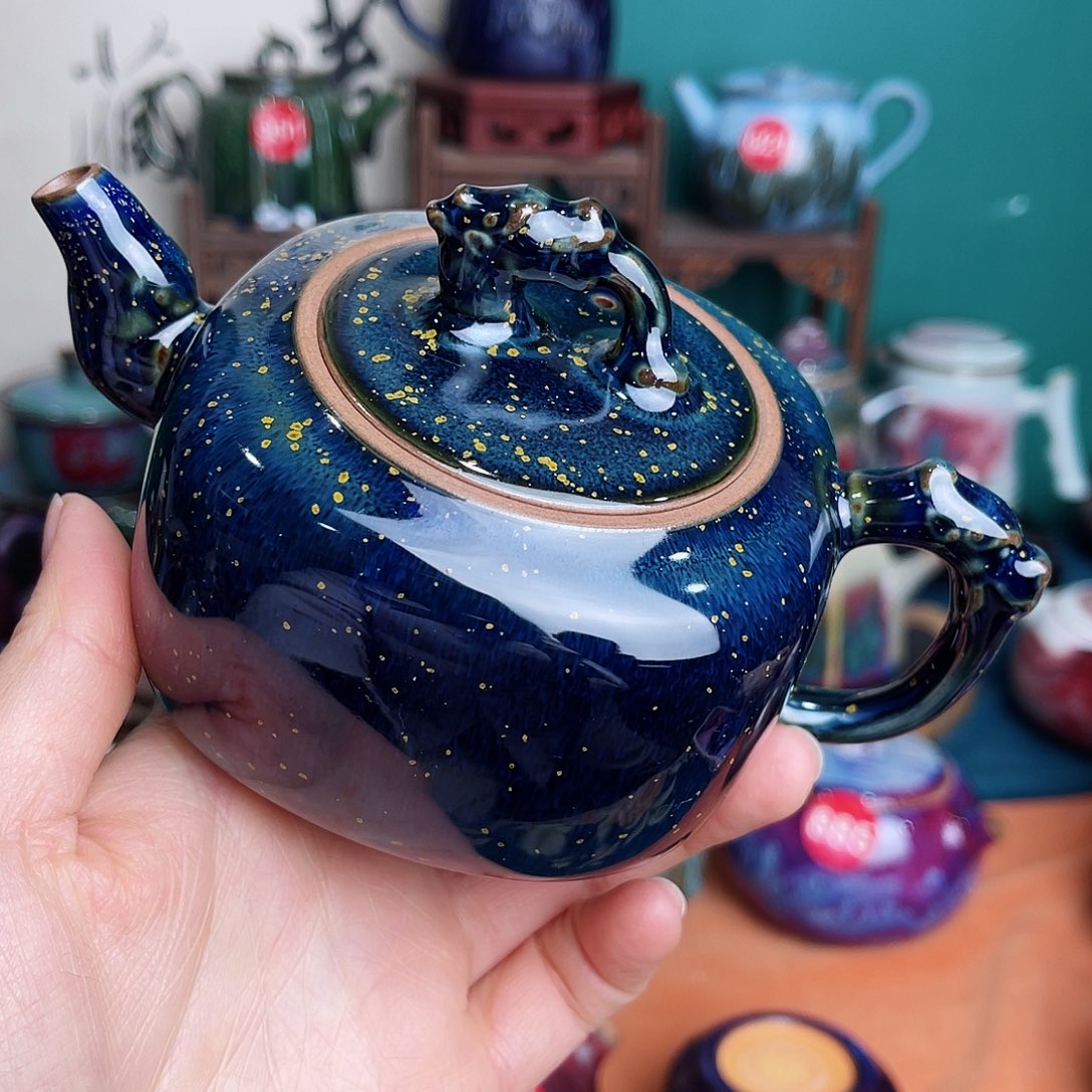 壶钧瓷艺术作品壶