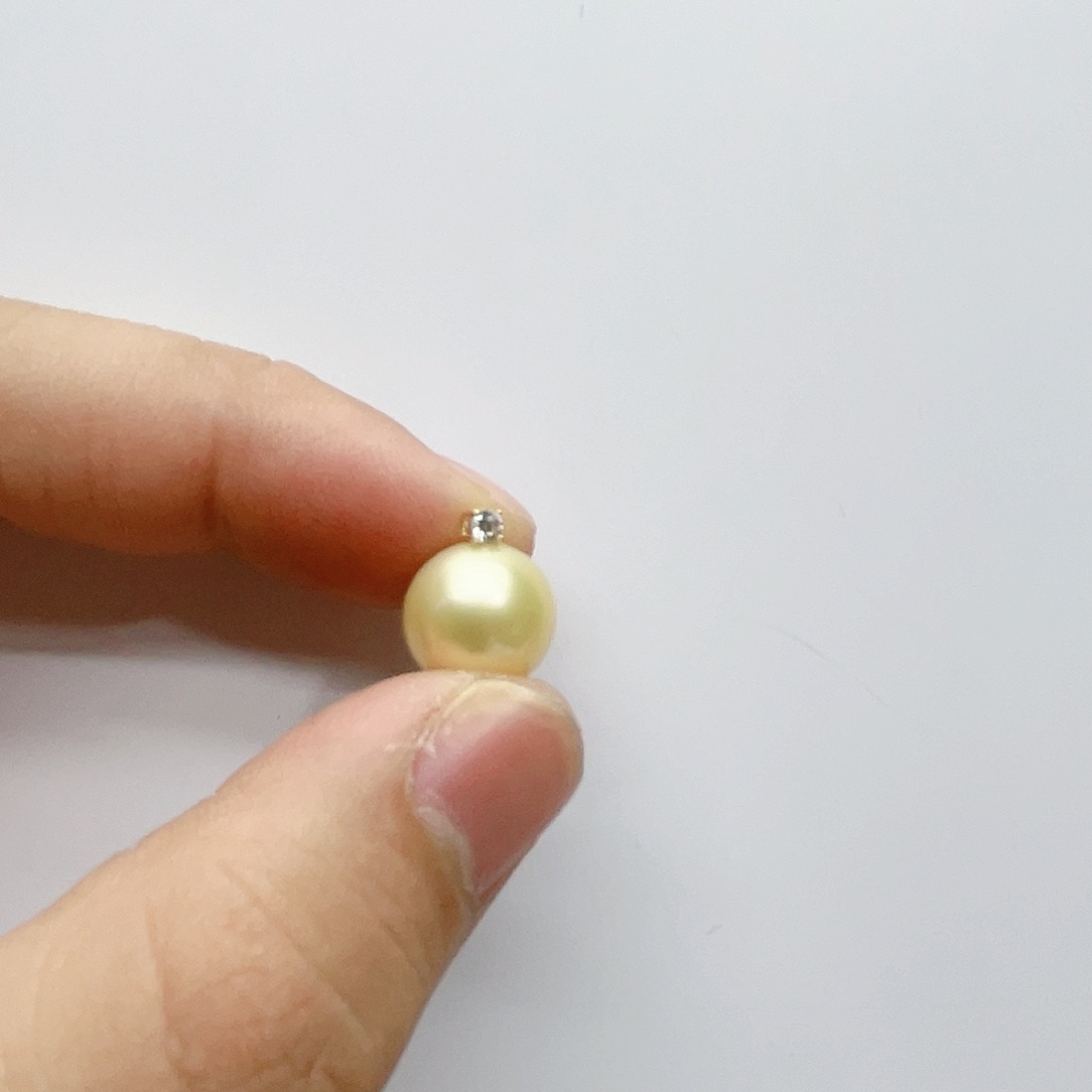 海水珍珠颈饰18K金镶嵌