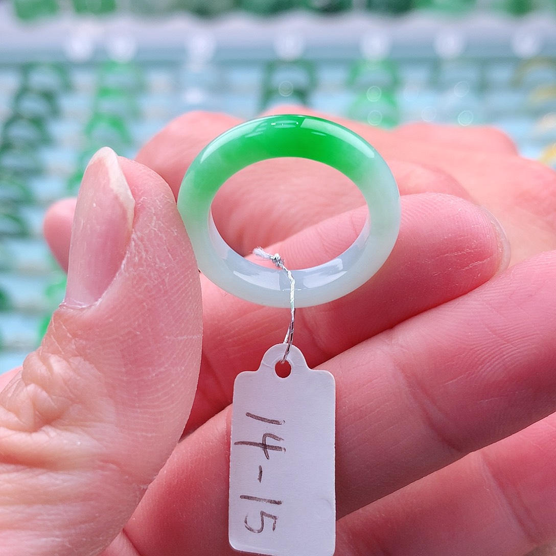 翡翠戒指未镶嵌A货缅甸翡翠