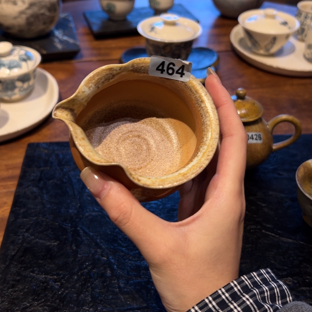陶瓷。        陶瓷。     