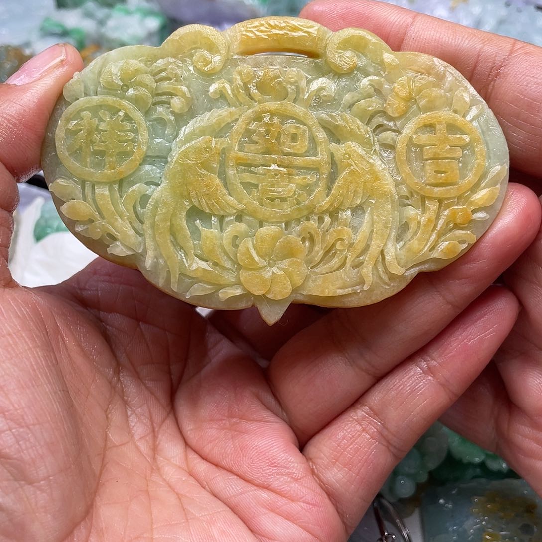 未镶嵌定制翡翠翡玉缘翡翠