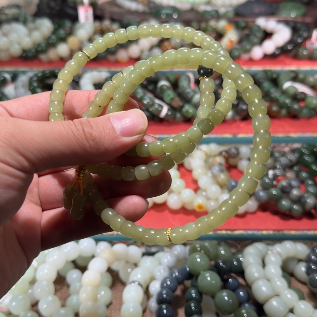 和田玉未镶嵌手链