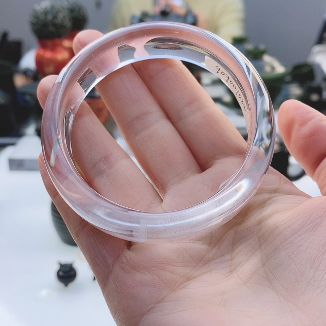 黄晶手镯未镶嵌山****所