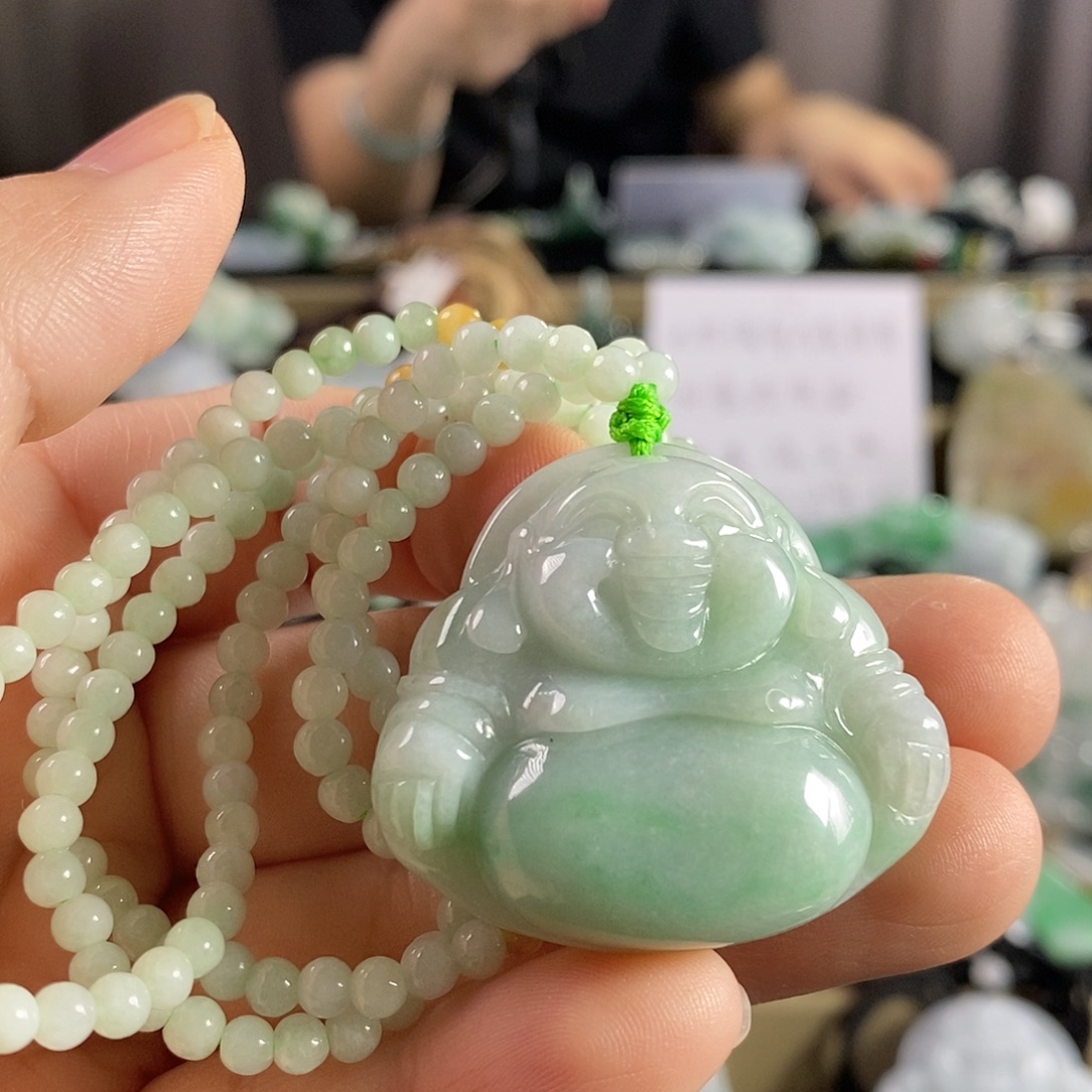 翡翠未镶嵌颈饰吊坠