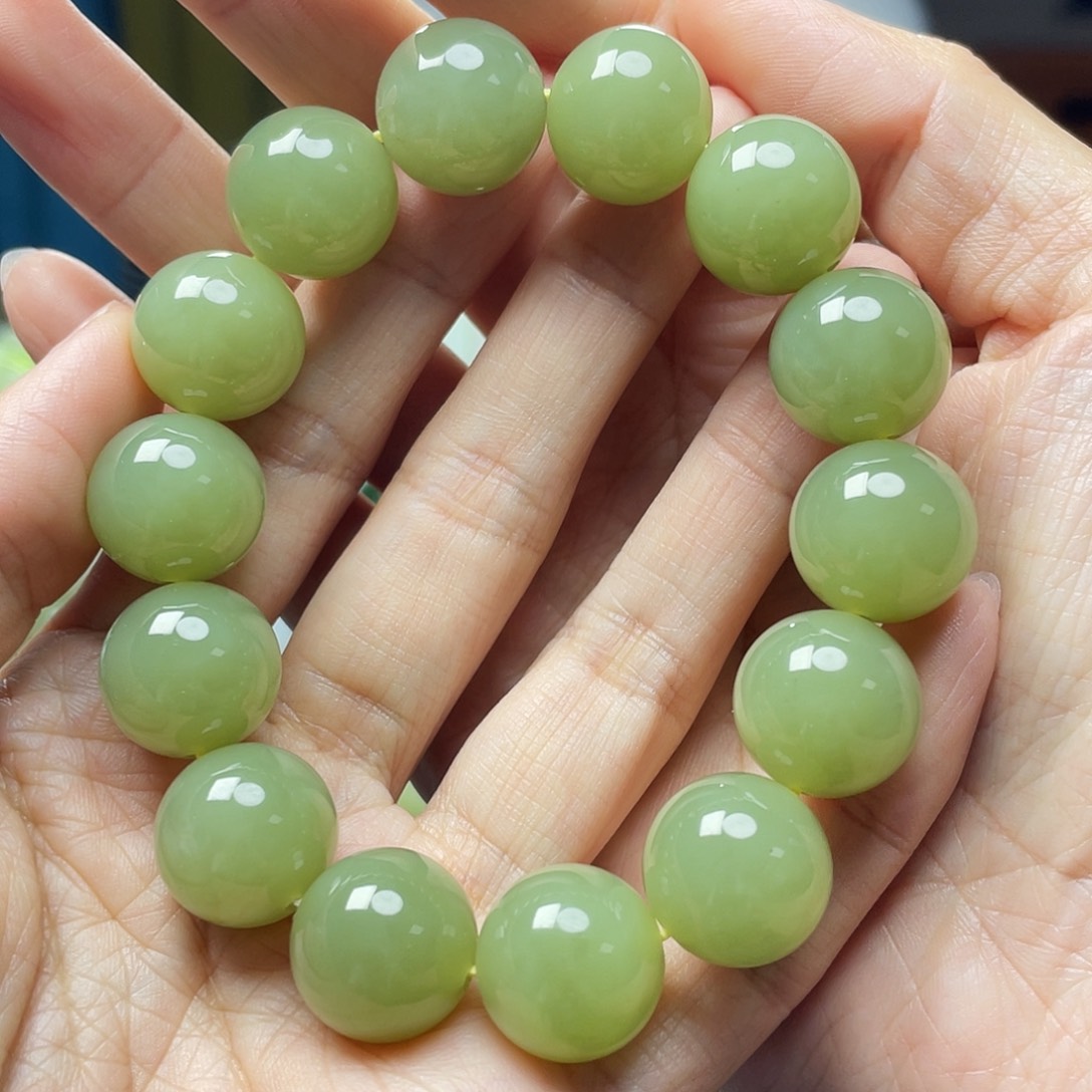 手链未镶嵌和田玉