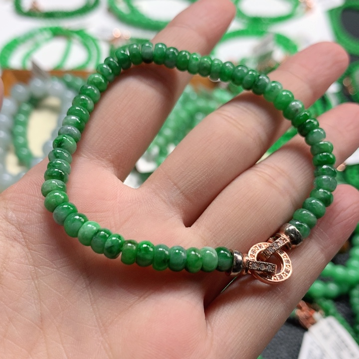 翡翠未镶嵌手链翡翠