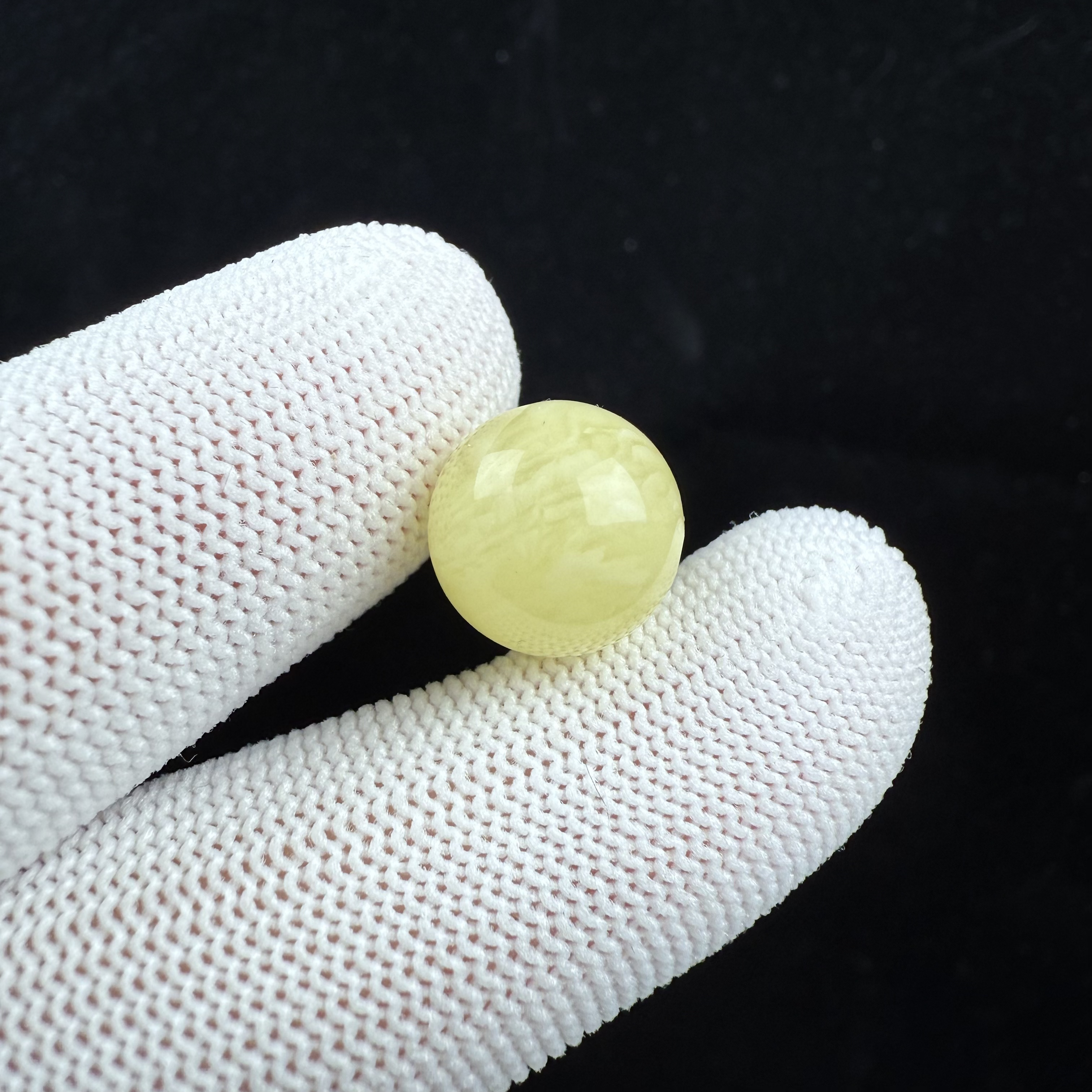 A5772天然原矿俄料蜜蜡圆珠12.6mm一物一图 假一罚四