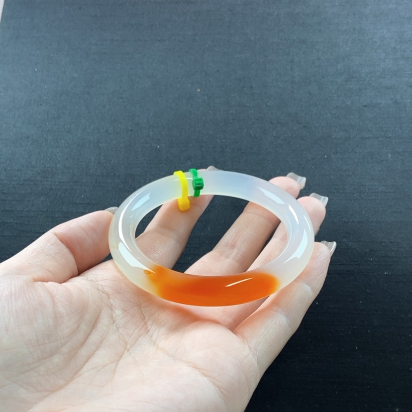 【闪购商品】玛瑙/玉髓手镯未镶嵌～****～